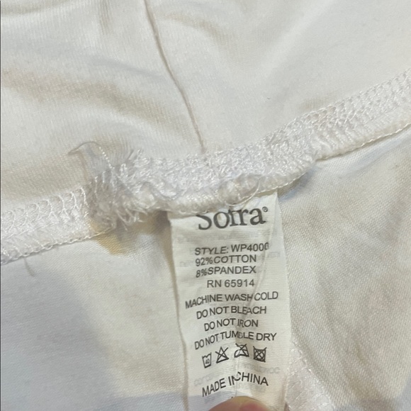 EUC Sofra White Leggings Size L - Picture 2 of 2